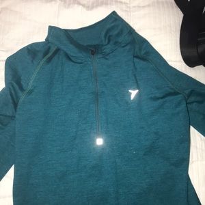 Long sleeve workout gear